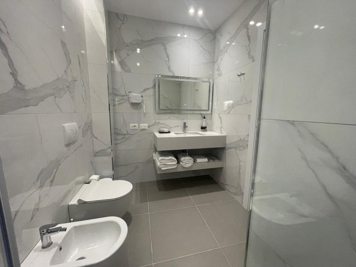 Seaside 4* Vlorë