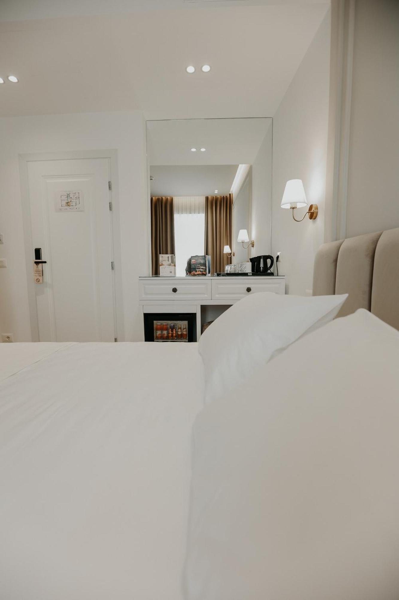 Seaside Hotel 4*