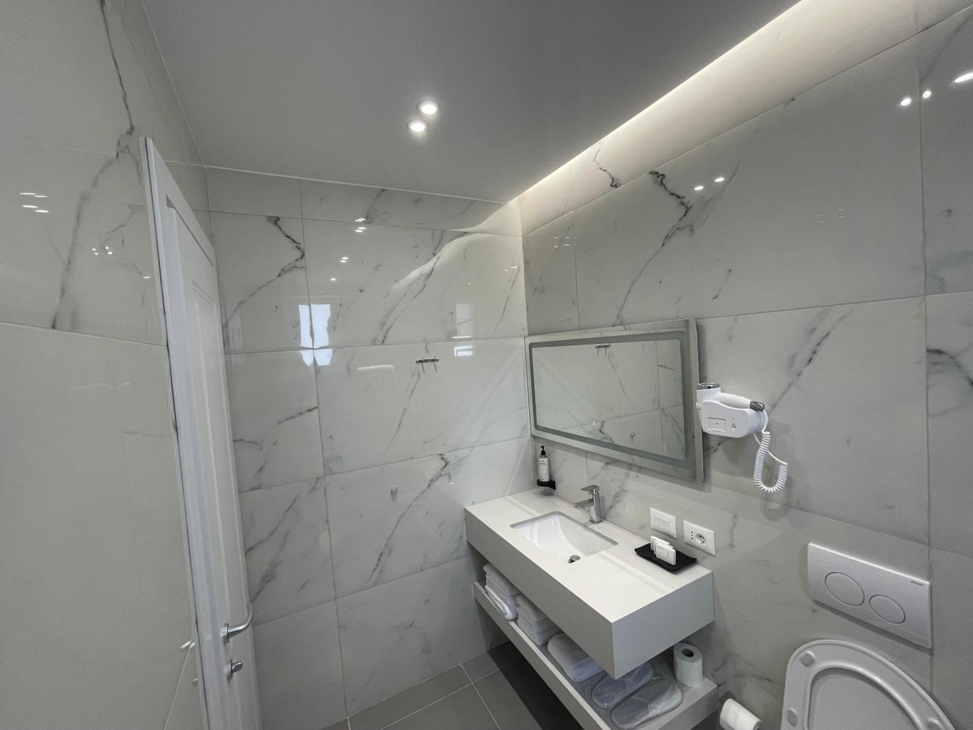 Seaside Hotel 4*